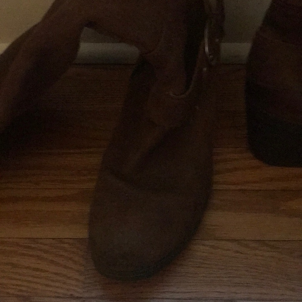Women’s boot - Picture 2 of 3